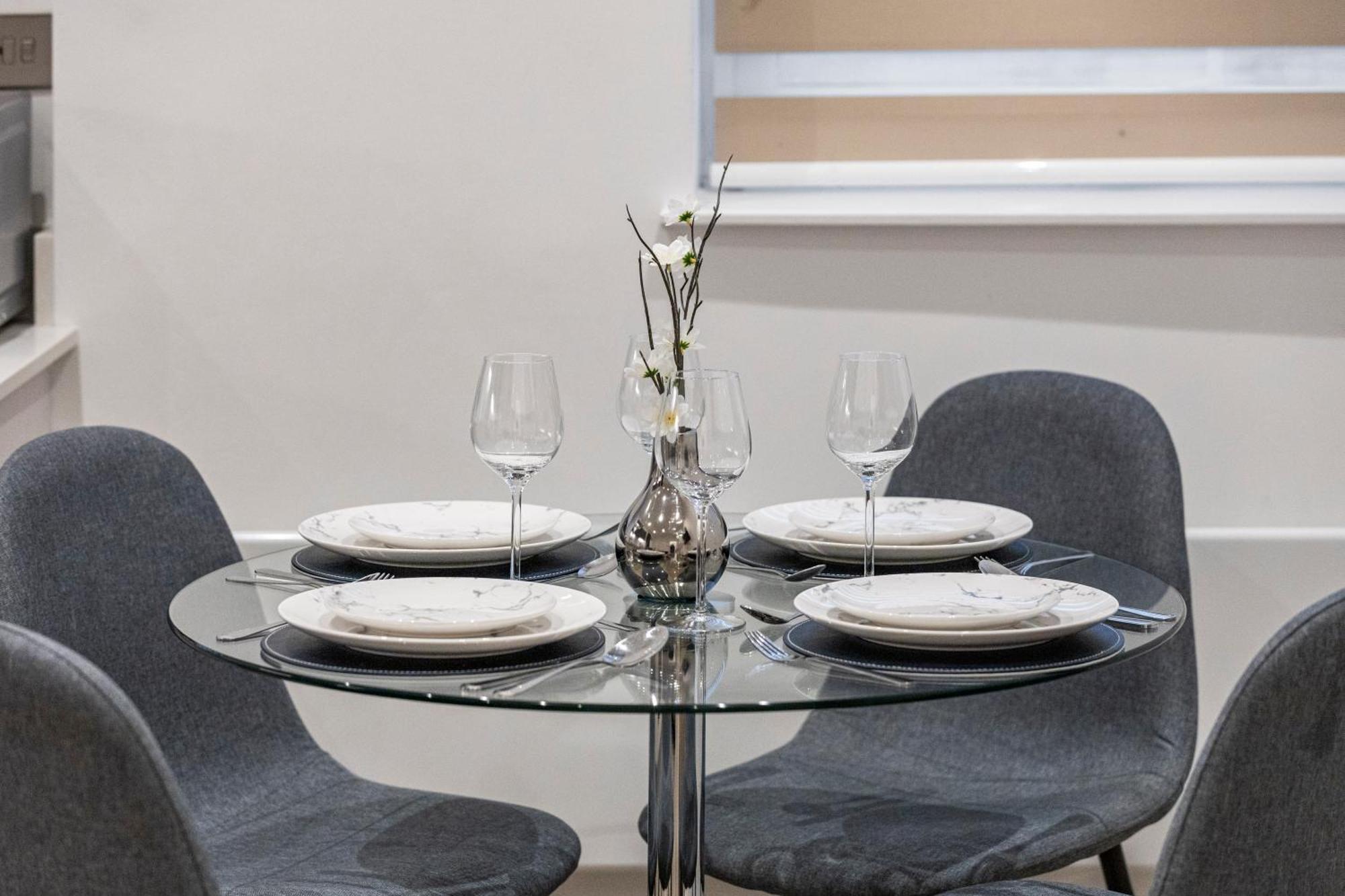 Welcoming And Spacious Apartment- Excellent Location London Exteriör bild